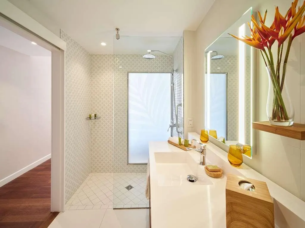 Hilton Hotel Tahiti Papeete  5*, Papeete (Tahiti)