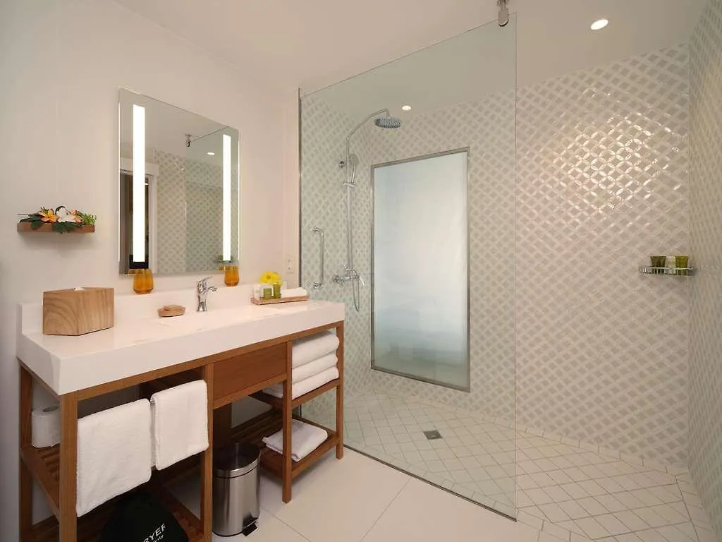 Hilton Hotel Tahiti Papeete  0*, Papeete (Tahiti) Polynésie française